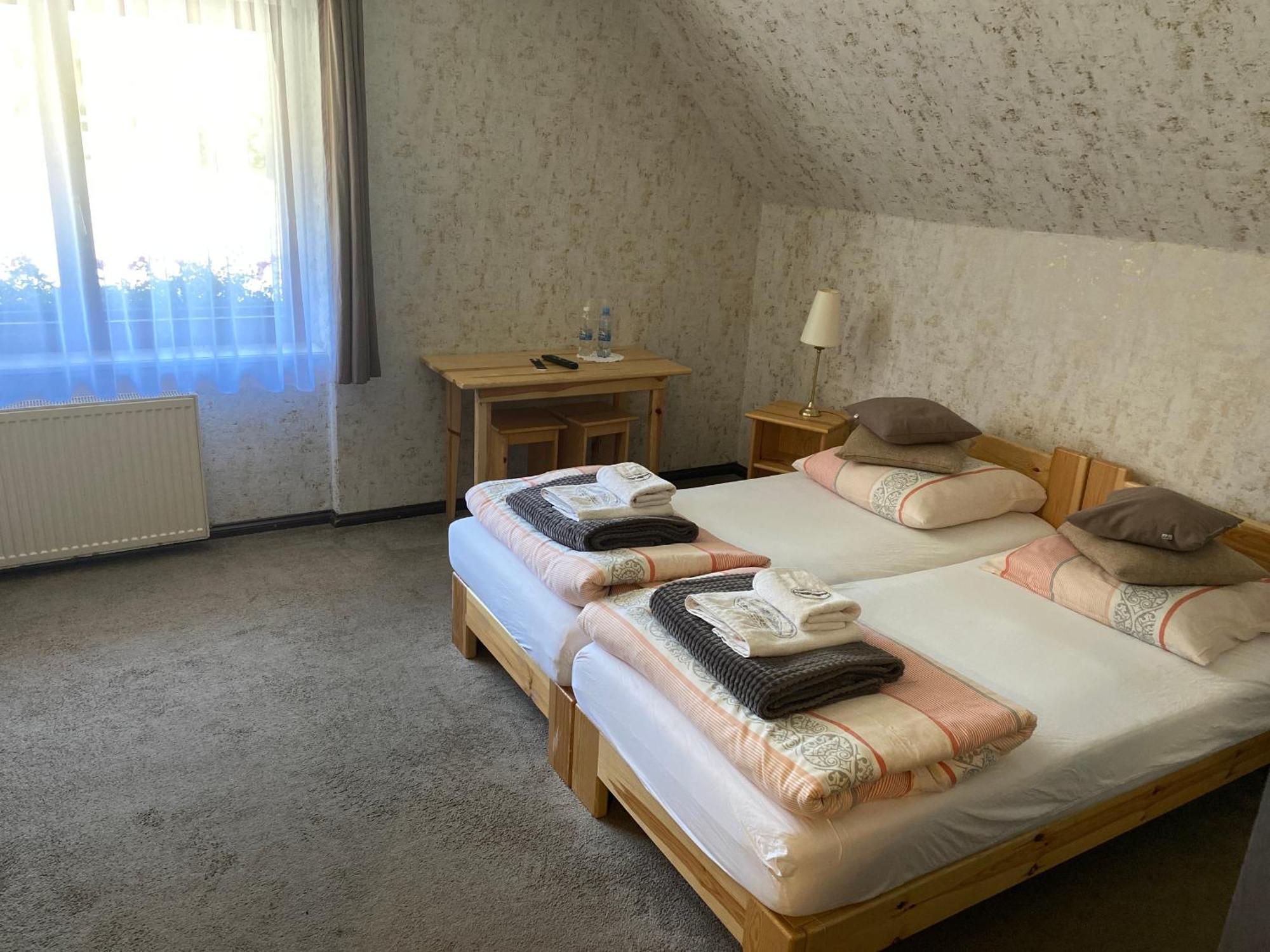 Hotel Lomniczanka Karpacz Esterno foto